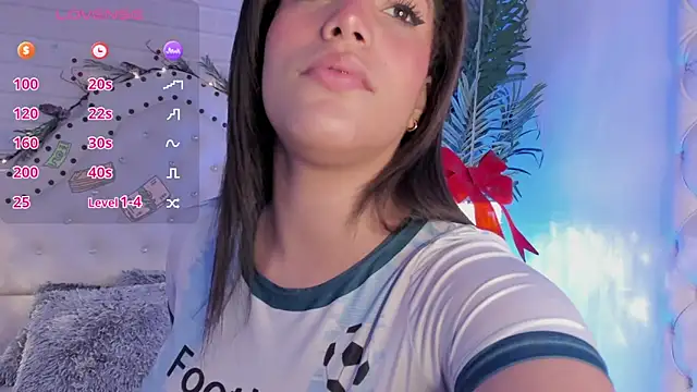 Snapshot of _Eurekaa_ chatting on December 5, 2024, 8:33 pm Eurekaa online show from December 5, 2024, 8:33 pm