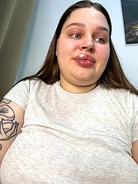 perfect sweety girl online show from October 6, 2025, 7:22 pm