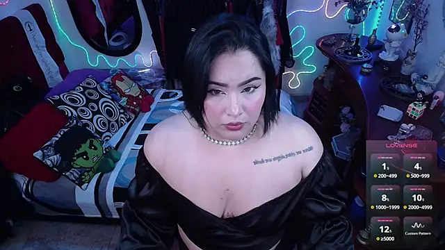 lufek23 online show from April 30, 2026, 6:14 pm