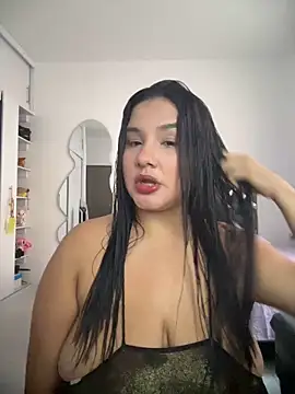 ValleryParker online show from February 17, 2026, 8:59 pm