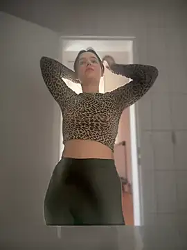 TheCinderella online show from February 25, 2025, 3:38 pm