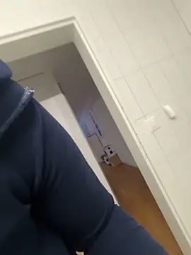 TheCinderella online show from October 17, 2025, 9:01 am