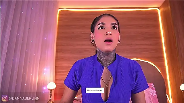 danna berlin  online show from February 12, 2026, 7:20 pm