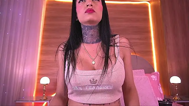 danna berlin  online show from February 19, 2026, 7:21 pm