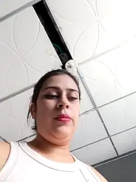 Snapshot of Latina_sexy1 chatting on March 18, 2025, 5:53 pm Latina sexy1 online show from March 18, 2025, 5:53 pm