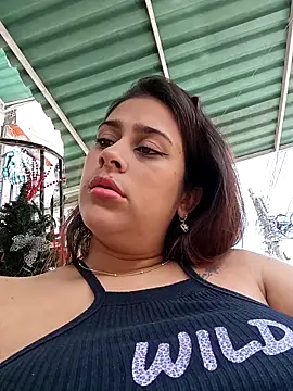 Latina sexy1 online show from December 14, 2025, 3:39 pm