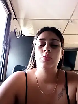 Snapshot of Latina_sexy1 chatting on February 8, 2026, 4:43 pm Latina sexy1 online show from February 8, 2026, 4:43 pm