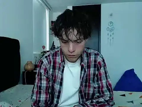 Santiago kiler online show from December 20, 2024, 8:12 pm