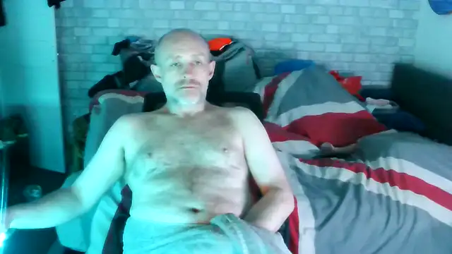 Snapshot of HnH69 chatting on February 19, 2026, 5:36 am HnH69 online show from February 19, 2026, 5:36 am