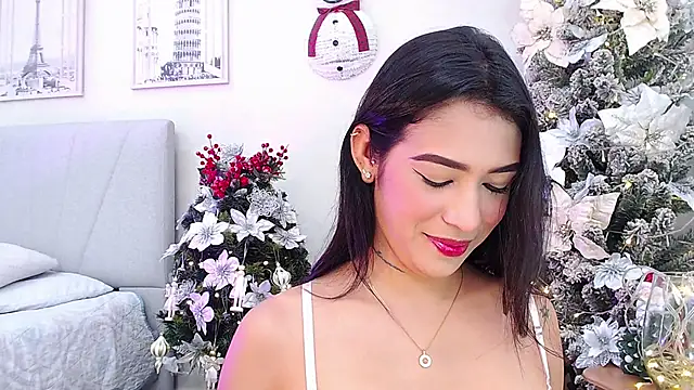 Snapshot of Sassy--Girl chatting on December 27, 2024, 7:03 pm Sassy--Girl online show from December 27, 2024, 7:03 pm