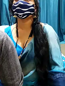 Raajsingh5566 online show from January 14, 2025, 5:12 pm