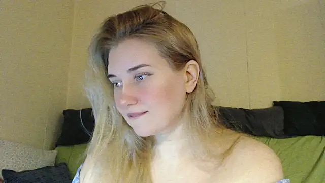 mmmPinUpGirl online show from December 21, 2025, 10:17 pm