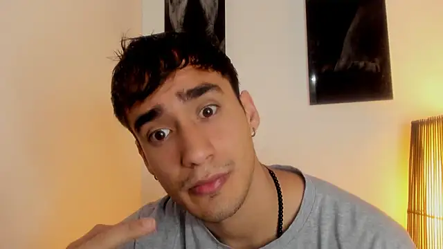 AlexRivera6 online show from September 14, 2025, 3:11 pm