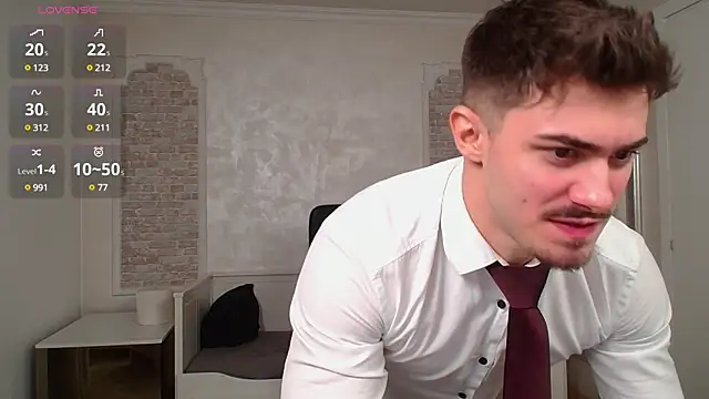 Snapshot of WilsonJules chatting on January 31, 2025, 8:01 pm WilsonJules online show from January 31, 2025, 8:01 pm