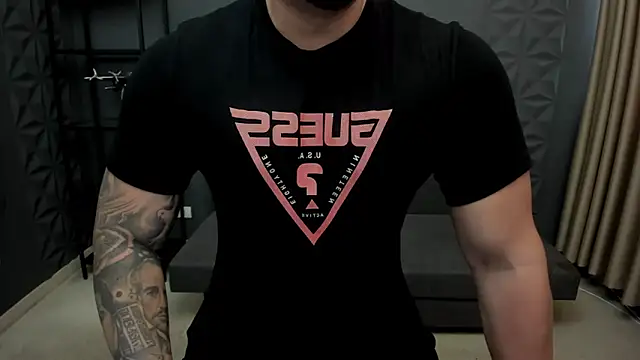 TonyWilcox online show from September 15, 2025, 4:56 am