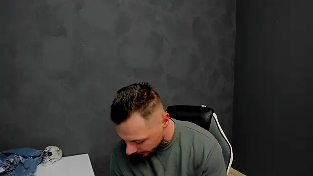 BrianHunts online show from February 10, 2025, 6:42 am