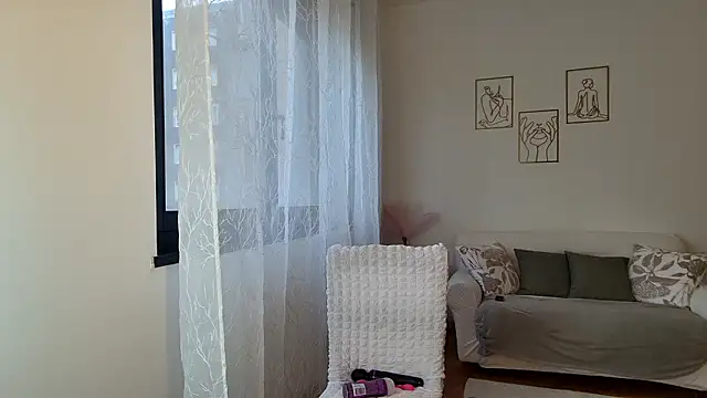 Snapshot of Daleliana chatting on January 19, 2026, 10:08 am Daleliana online show from January 19, 2026, 10:08 am