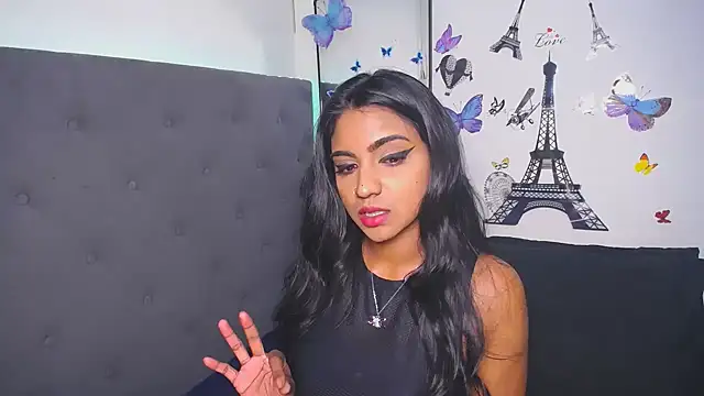 Delilah Blazee online show from September 11, 2025, 5:13 pm