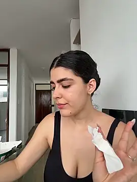  Niah  online show from April 11, 2026, 9:30 pm