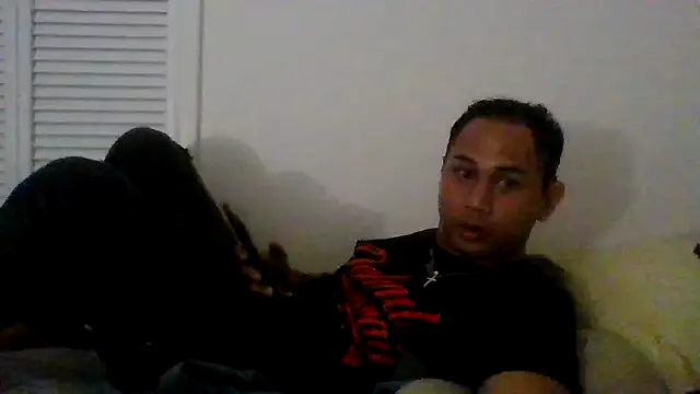 XjjripppX online show from April 23, 2026, 12:51 pm