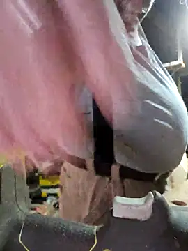 mrwizard4570 online show from November 27, 2025, 6:10 pm