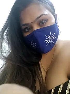 cutee  crazy online show from February 13, 2025, 5:01 pm