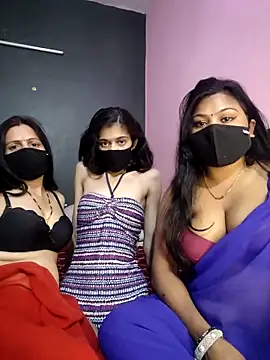 cutee  crazy online show from February 14, 2026, 2:14 pm