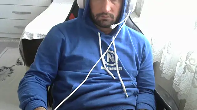 crazybaby5461 online show from January 15, 2026, 1:26 pm