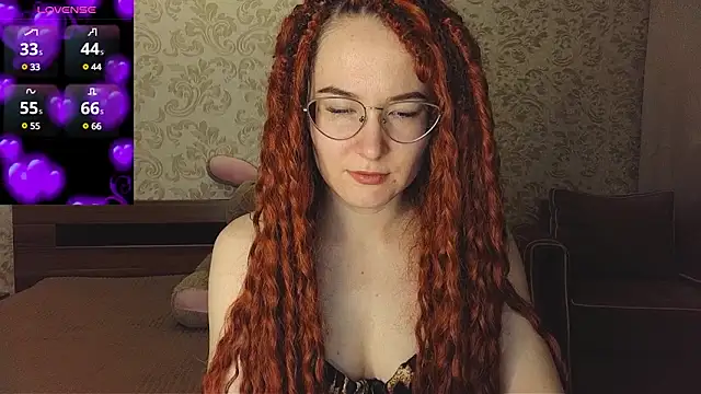 AgnesGraham online show from February 6, 2025, 9:17 pm