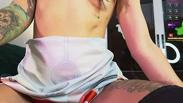 Evangelyne 1 online show from October 25, 2025, 3:51 pm