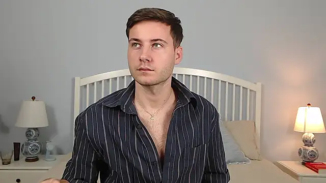 Snapshot of JustinMorrisX chatting on October 2, 2025, 2:13 pm JustinMorrisX online show from October 2, 2025, 2:13 pm