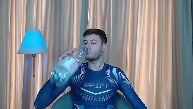 Snapshot of JustinMorrisX chatting on November 1, 2025, 9:33 am JustinMorrisX online show from November 1, 2025, 9:33 am