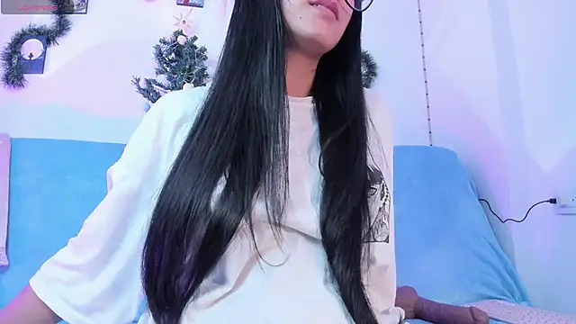 ineedmydaddy  online show from December 31, 2024, 5:44 am