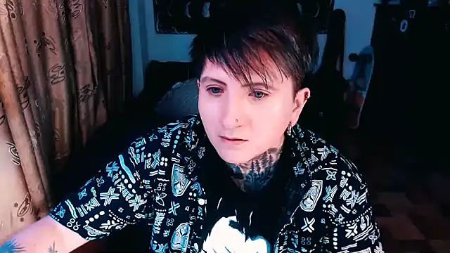 Marieblueeyes online show from October 24, 2025, 12:41 am