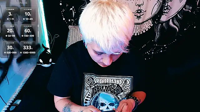Snapshot of Marieblueeyes chatting on June 1, 2026, 1:51 am Marieblueeyes online show from June 1, 2026, 1:51 am