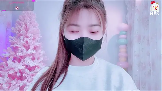 hen237 online show from November 12, 2025, 11:25 pm