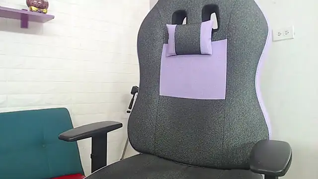 ManSant online show from March 5, 2025, 6:12 pm