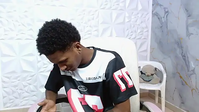 ManSant online show from April 13, 2026, 4:34 pm