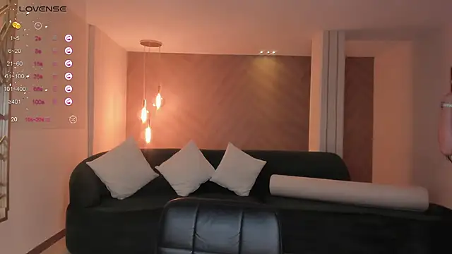 LilaWest online show from January 29, 2025, 7:32 pm