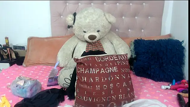 Negrabig online show from March 25, 2026, 3:23 am