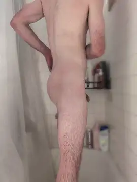 CuteCrazy online show from April 25, 2026, 10:51 am