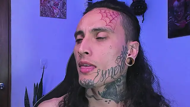 Snapshot of Ryuk_it chatting on February 3, 2026, 6:40 am Ryuk it online show from February 3, 2026, 6:40 am