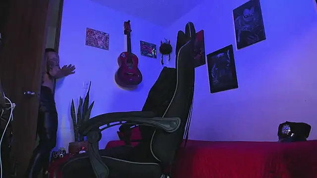 Snapshot of Ryuk_it chatting on February 17, 2026, 2:08 am Ryuk it online show from February 17, 2026, 2:08 am