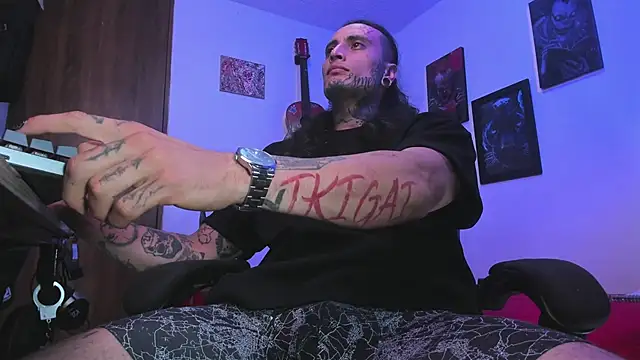 Snapshot of Ryuk_it chatting on February 21, 2026, 2:23 am Ryuk it online show from February 21, 2026, 2:23 am