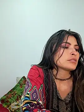 Alexandrasaenz online show from March 6, 2025, 4:08 am