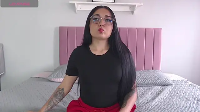 Snapshot of Danii_vg1 chatting on May 28, 2026, 12:24 pm Danii vg1 online show from May 28, 2026, 12:24 pm