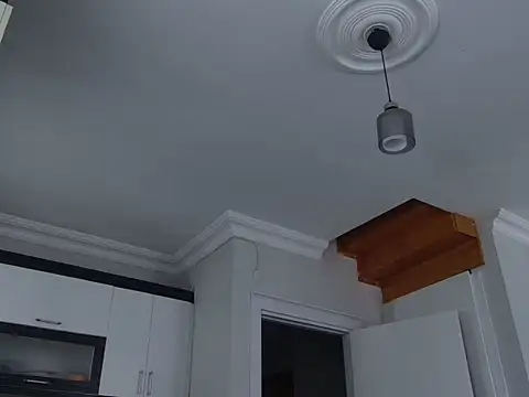 ALPHANDRE online show from April 15, 2026, 9:38 am