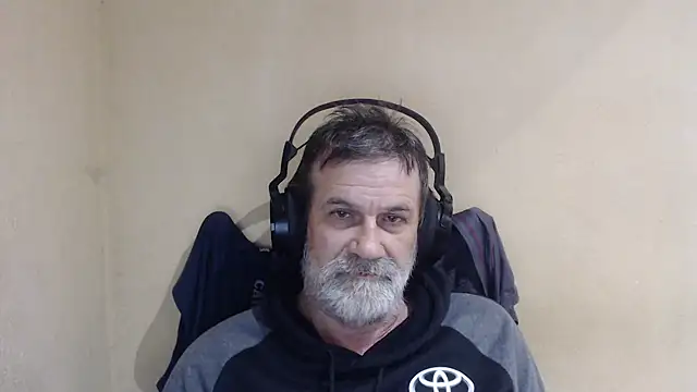 AlexNudo online show from October 4, 2025, 7:06 am