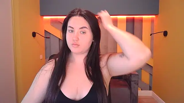 Roxie Bradley online show from February 22, 2025, 7:23 am