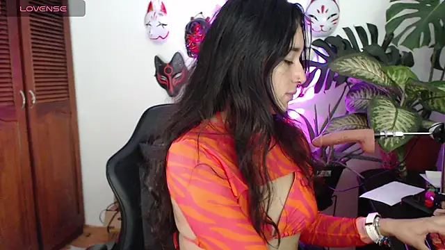 cat salo online show from January 11, 2025, 11:24 pm